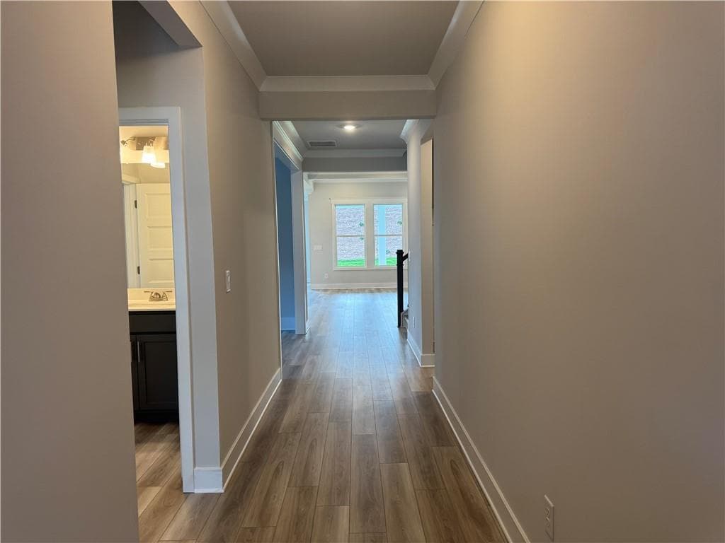 5 bedroom, 4 bathroom, 2,952 sq ft single family residence for sale at 309 Rosewood Park Drive, Hoschton, GA 30548 — photo 3