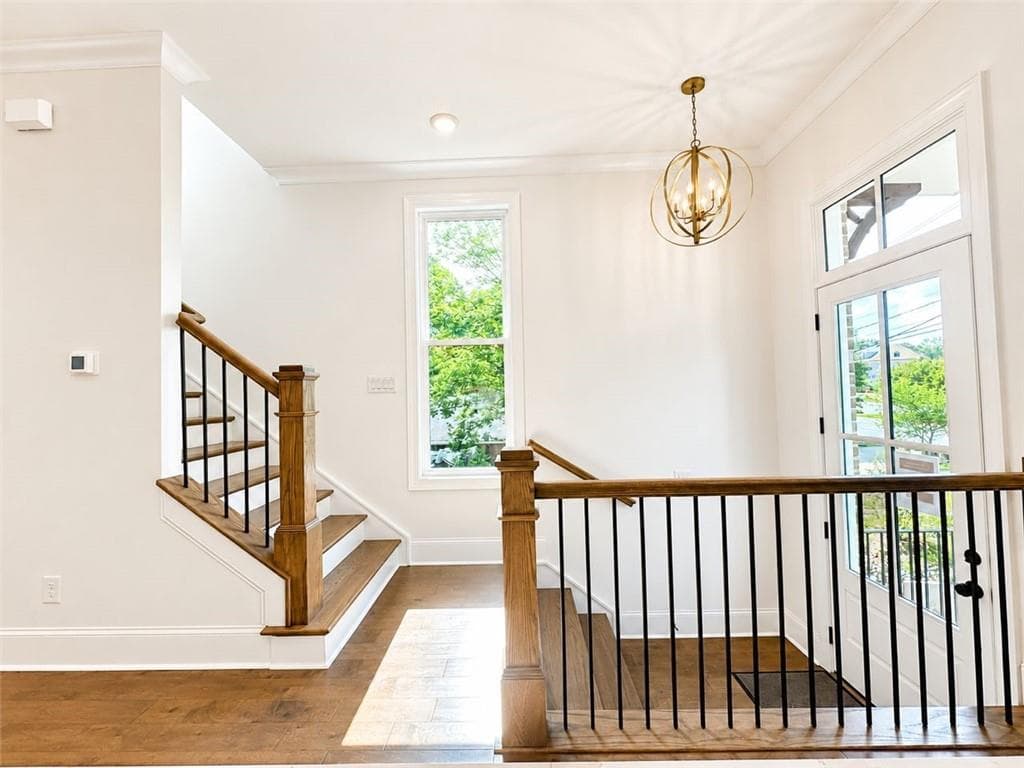 3 bedroom, 4 bathroom, 2,105 sq ft townhouse for sale at 200 Midnight Oak Run 4, Alpharetta, GA 30009 — photo 6