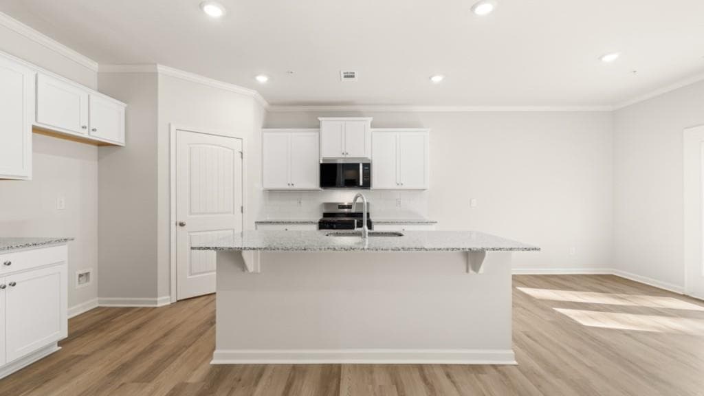 5 bedroom, 3 bathroom, 2,511 sq ft single family residence for sale at 3895 Donetta Drive, Atlanta, GA 30349 — photo 6