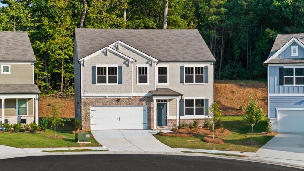 4 bedroom, 3 bathroom, 2,804 sq ft single family residence for sale at 3881 Donetta Drive, Atlanta, GA 30349 — photo 1 of 34