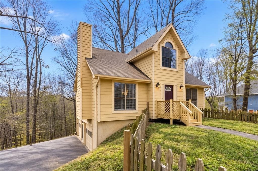 4 bedroom, 2 bathroom, 2,365 sq ft single family residence for sale at 5552 Little Mill Road, Buford, GA 30518