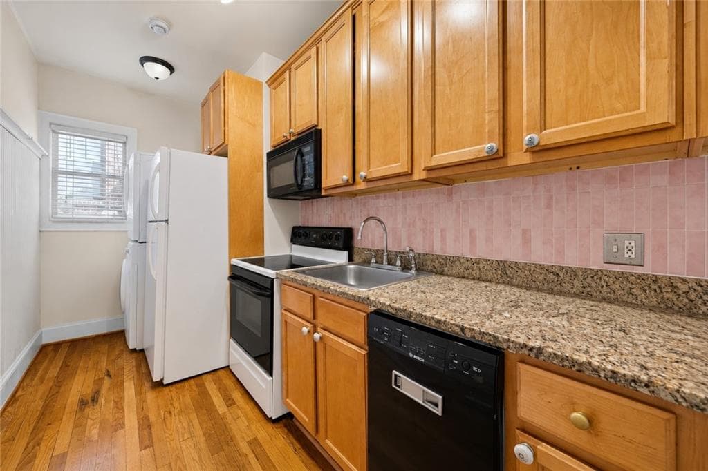 1 bedroom, 1 bathroom, 560 sq ft condominium for sale at 795 Ponce De Leon Place C2, Atlanta, GA 30306 — photo 8
