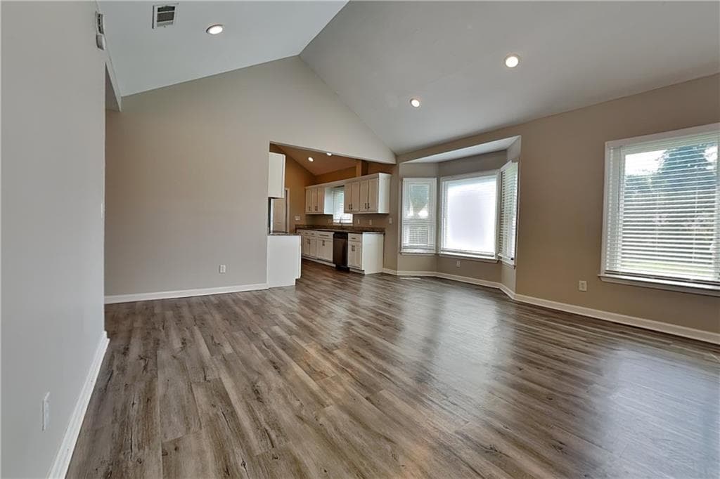 4 bedroom, 2 bathroom, 1,524 sq ft single family residence for rent at 1330 Burning Bush Drive, Loganville, GA 30052 for $1,950 a month — photo 4