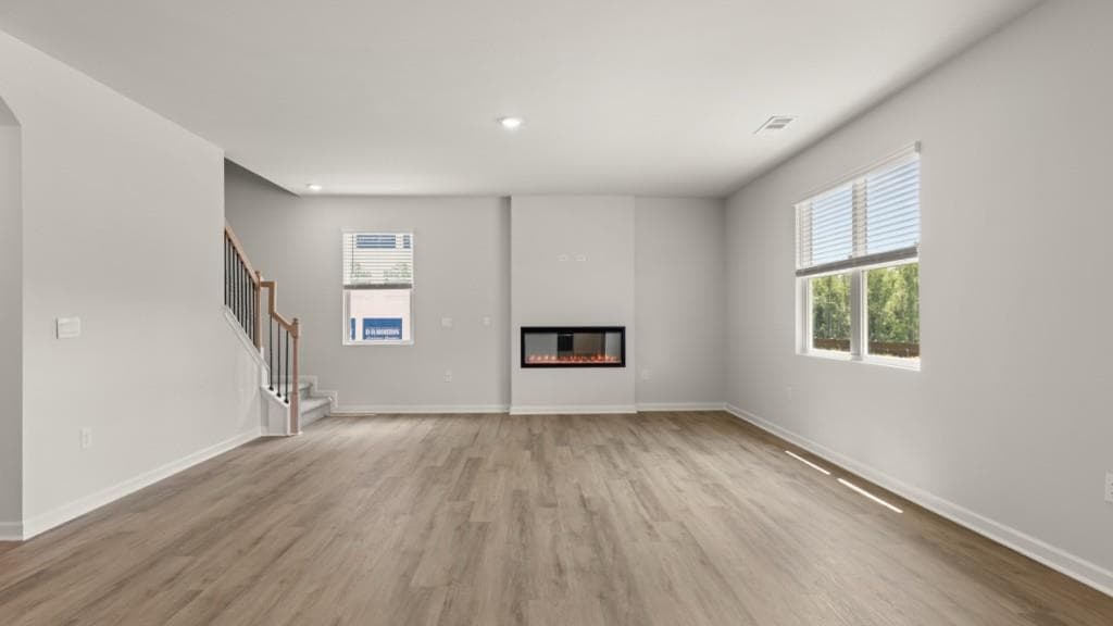 5 bedroom, 5 bathroom, 3,389 sq ft single family residence under contract at 3101 Hallsley Drive, South Fulton, GA 30349 — photo 9