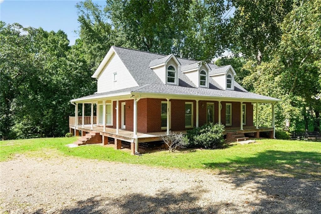 5 bedroom, 4 bathroom, 3,599 sq ft single family residence for rent at 83 Russell Rd, Lawrenceville, GA 30043 for $2,480 a month — photo 3