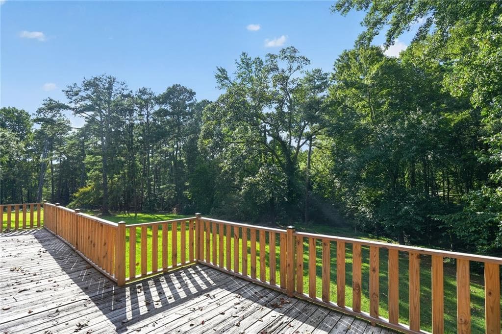 5 bedroom, 4 bathroom, 3,599 sq ft single family residence for rent at 83 Russell Rd, Lawrenceville, GA 30043 for $2,480 a month — photo 5