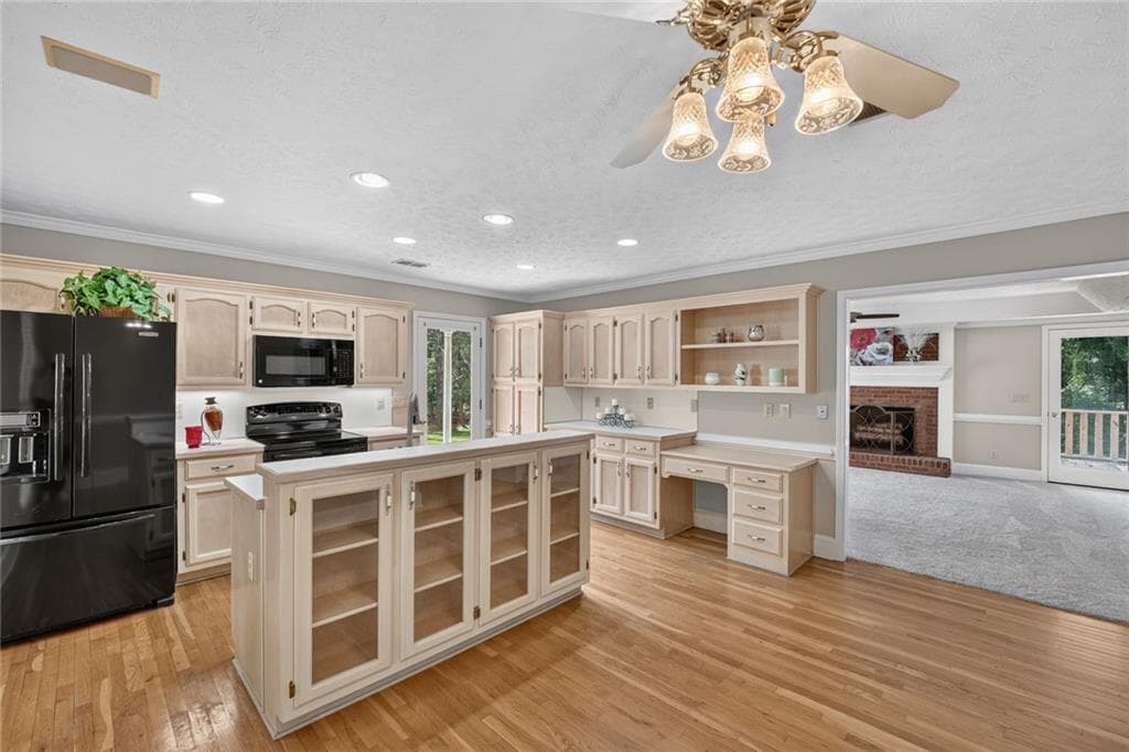 5 bedroom, 4 bathroom, 3,599 sq ft single family residence for rent at 83 Russell Rd, Lawrenceville, GA 30043 for $2,480 a month — photo 9