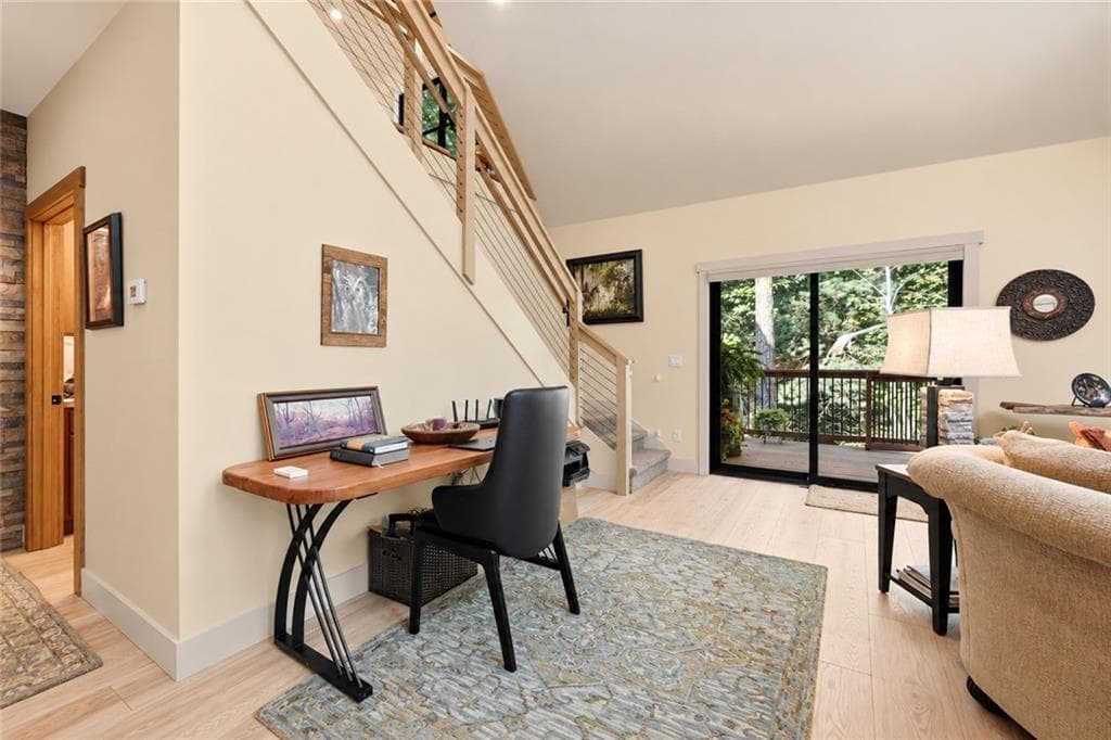 2 bedroom, 3 bathroom, 1,718 sq ft single family residence for sale at 37 Abernathy Lane, Ellijay, GA 30540 — photo 5