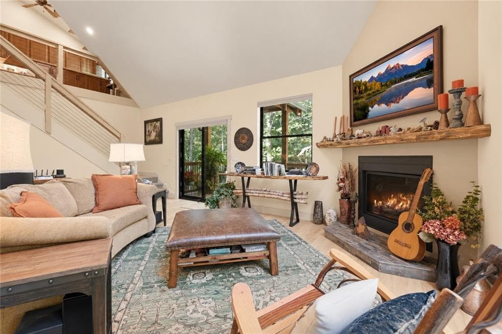 2 bedroom, 3 bathroom, 1,718 sq ft single family residence for sale at 37 Abernathy Lane, Ellijay, GA 30540 — photo 9