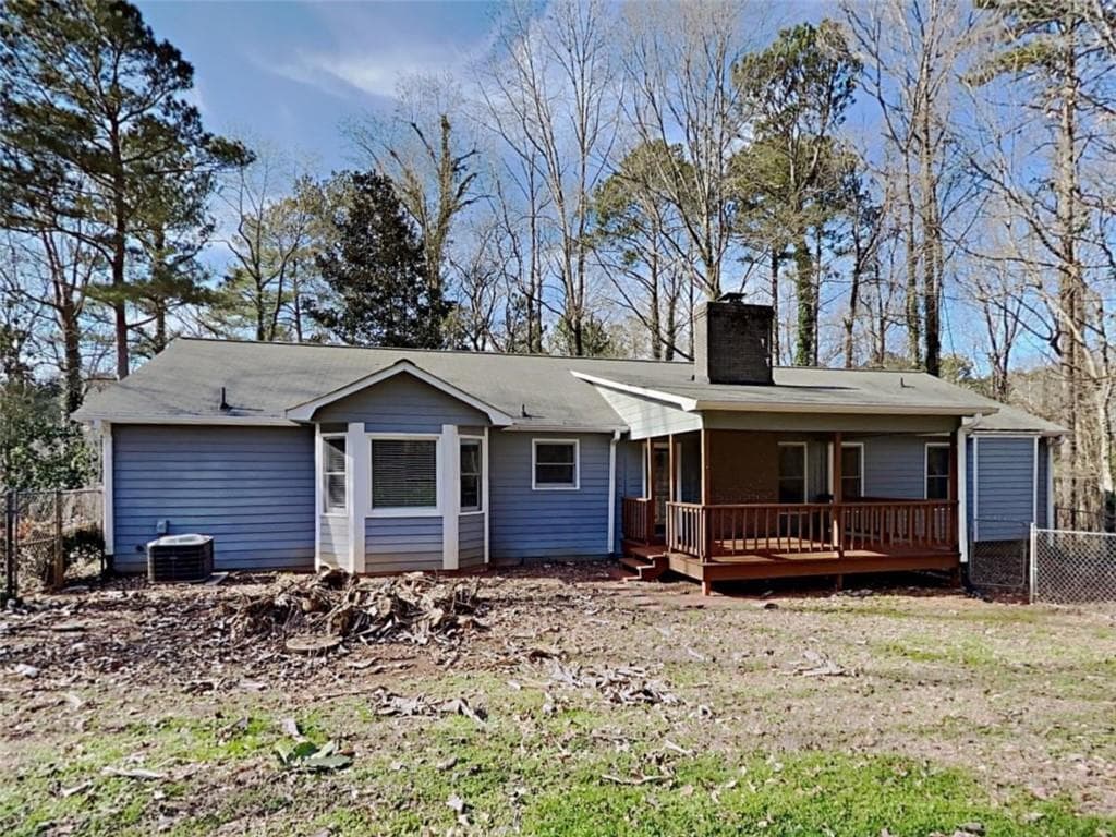 3 bedroom, 2 bathroom, 1,609 sq ft single family residence for sale at 410 Southmoor Circle, Stockbridge, GA 30281 — photo 3