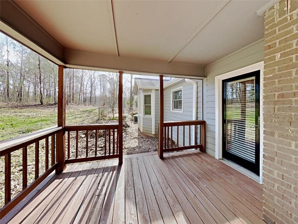 3 bedroom, 2 bathroom, 1,609 sq ft single family residence for sale at 410 Southmoor Circle, Stockbridge, GA 30281 — photo 5