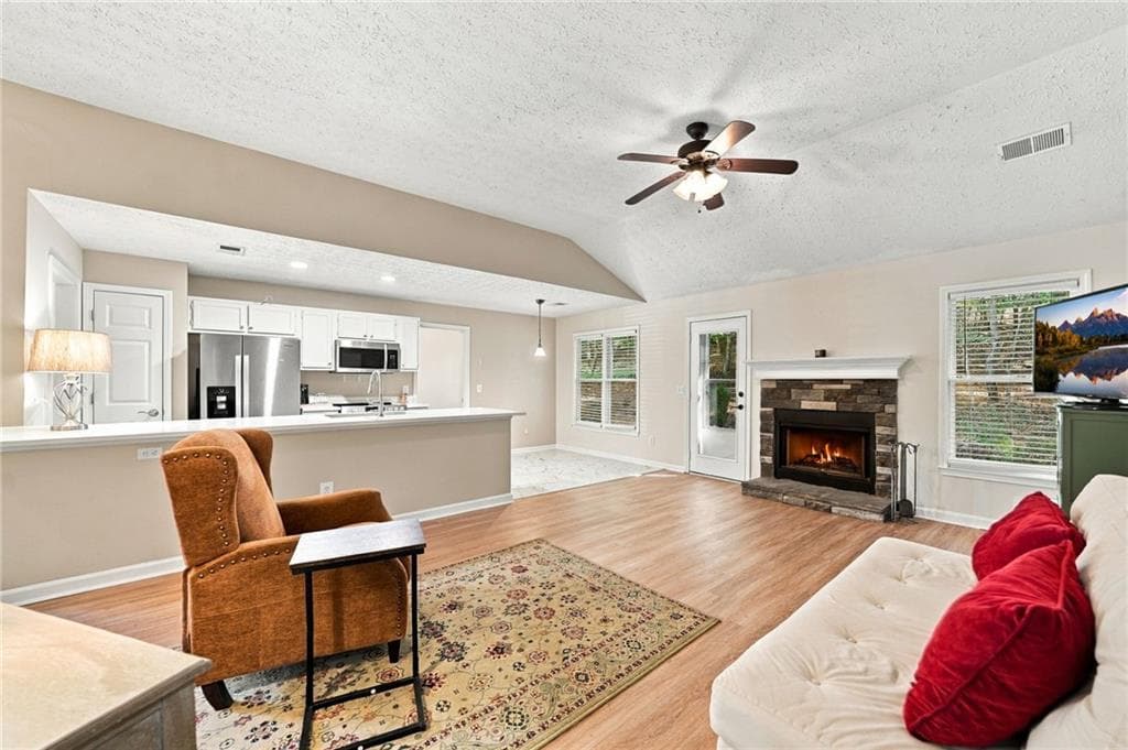 3 bedroom, 2 bathroom, 1,345 sq ft single family residence for sale at 146 Pinebrook Drive, Waleska, GA 30183 — photo 10