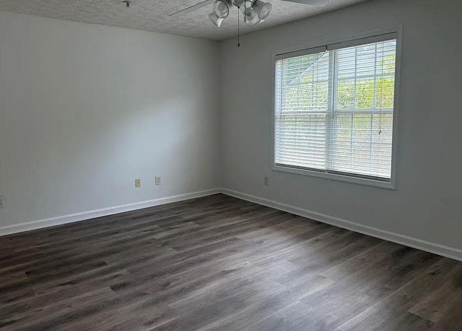 3 bedroom, 3 bathroom, 1,592 sq ft condominium for rent at 6016 Leeshire Trace, Tucker, GA 30084 for $1,999 a month — photo 10