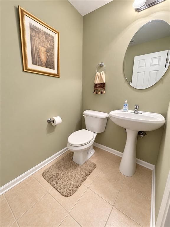 2 bedroom, 3 bathroom, 1,496 sq ft townhouse for sale at 2585 Laurel Circle, Atlanta, GA 30311 — photo 5