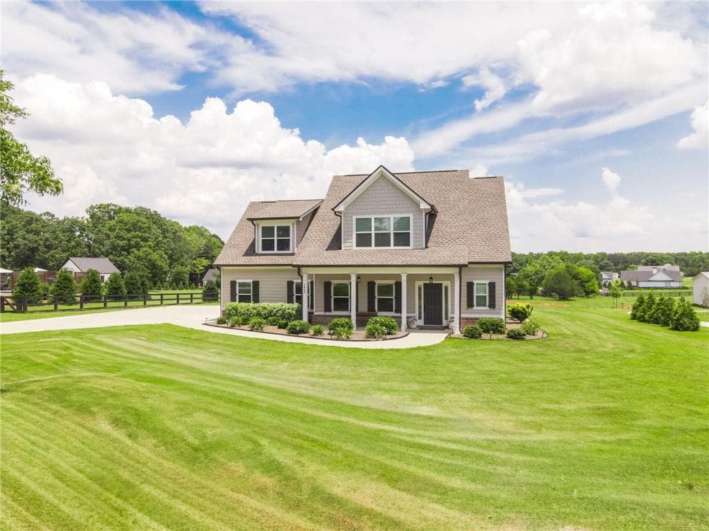 4 bedroom, 3 bathroom, 2,724 sq ft single family residence for sale at 1515 Gratis Road, Monroe, GA 30656