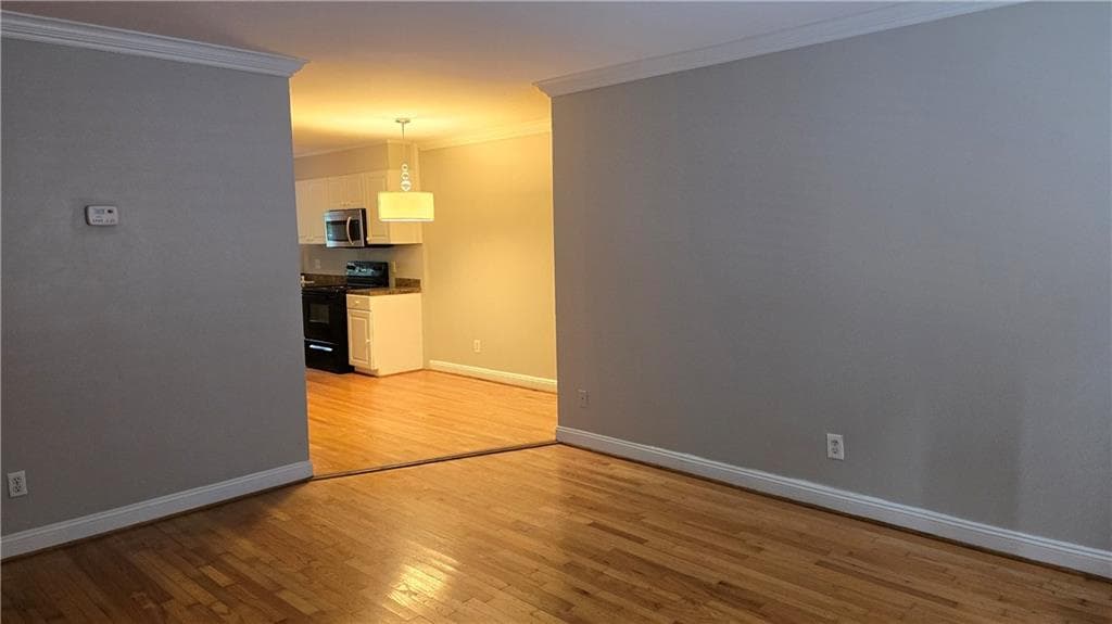 2 bedroom, 1 bathroom, 904 sq ft condominium for rent at 3668 Kingsboro Road 5, Atlanta, GA 30319 for $1,580 a month — photo 2
