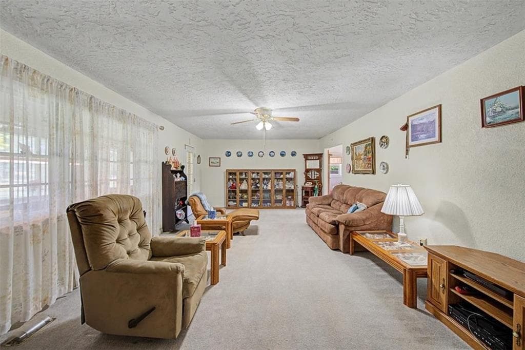 3 bedroom, 2 bathroom, 1,646 sq ft single family residence under contract at 326 Old Cassville White Road, Cartersville, GA 30121 — photo 10