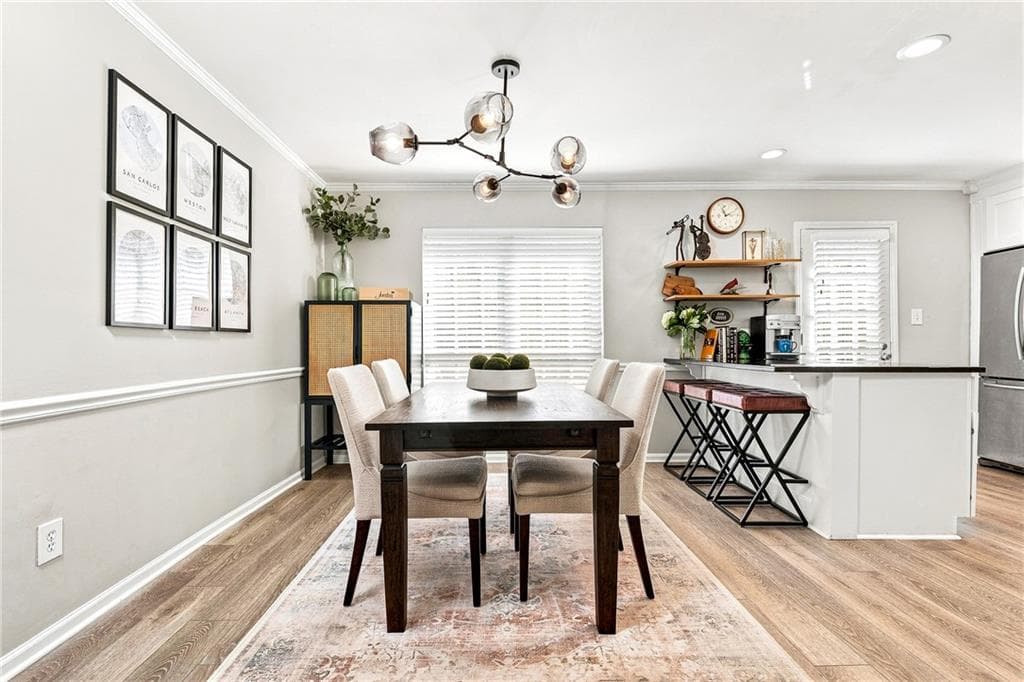 2 bedroom, 3 bathroom, 1,320 sq ft condominium under contract at 15 Scotland Place, Atlanta, GA 30318 — photo 7