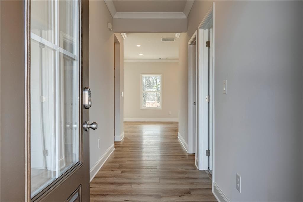 4 bedroom, 3 bathroom, 2,222 sq ft single family residence for sale at 646 Winding Rose Drive, Hoschton, GA 30548 — photo 4
