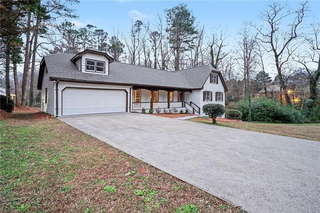 5 bedroom, 3 bathroom, 3,139 sq ft single family residence for sale at 5464 Breathitt Drive, Lilburn, GA 30047 — photo 5