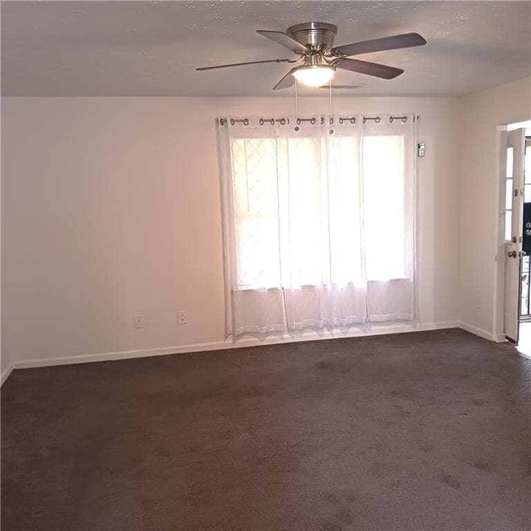 3 bedroom, 3 bathroom, 1,870 sq ft single family residence for sale at 3943 Alderwoods Drive, Jonesboro, GA 30236 — photo 9