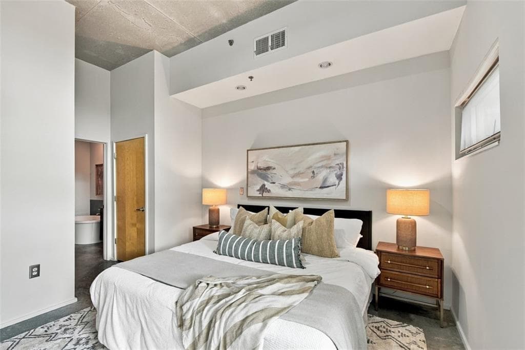 1 bedroom, 2 bathroom, 879 sq ft condominium for sale at 130 Arizona Avenue 105, Atlanta, GA 30307 — photo 5