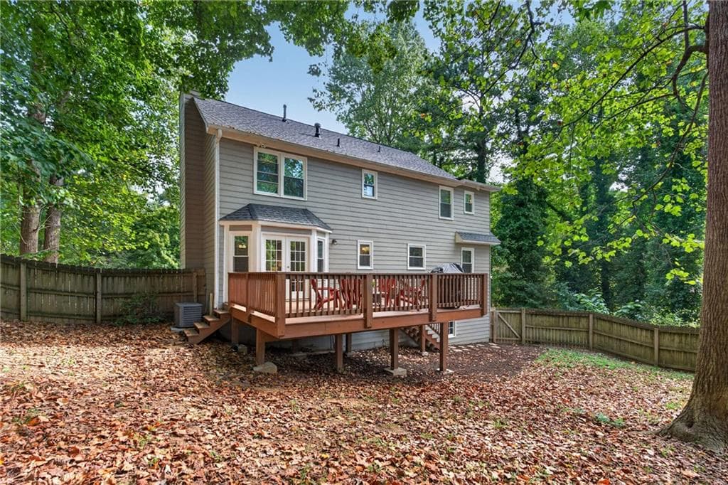 3 bedroom, 3 bathroom, 2,272 sq ft single family residence for sale at 1803 Milford Way, Marietta, GA 30008 — photo 5