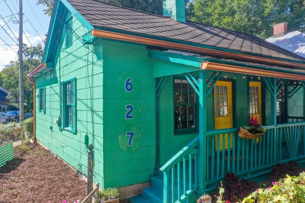 1 bedroom, 1 bathroom, 670 sq ft single family residence for sale at 627 Tennelle Street, Atlanta, GA 30312 — photo 3