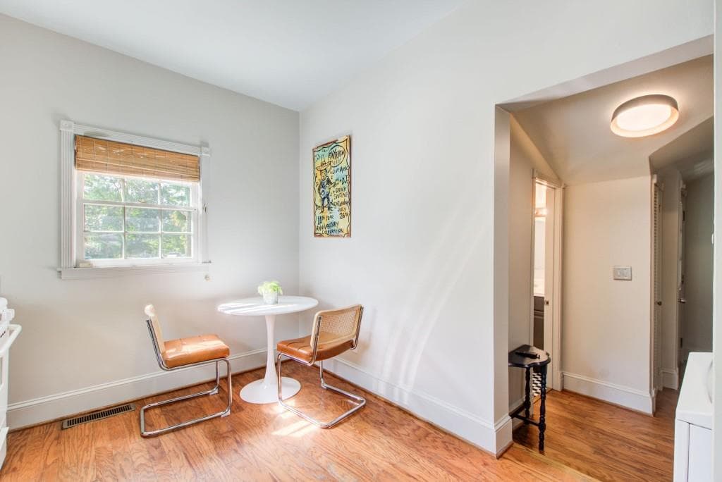 1 bedroom, 1 bathroom, 670 sq ft single family residence for sale at 627 Tennelle Street, Atlanta, GA 30312 — photo 9