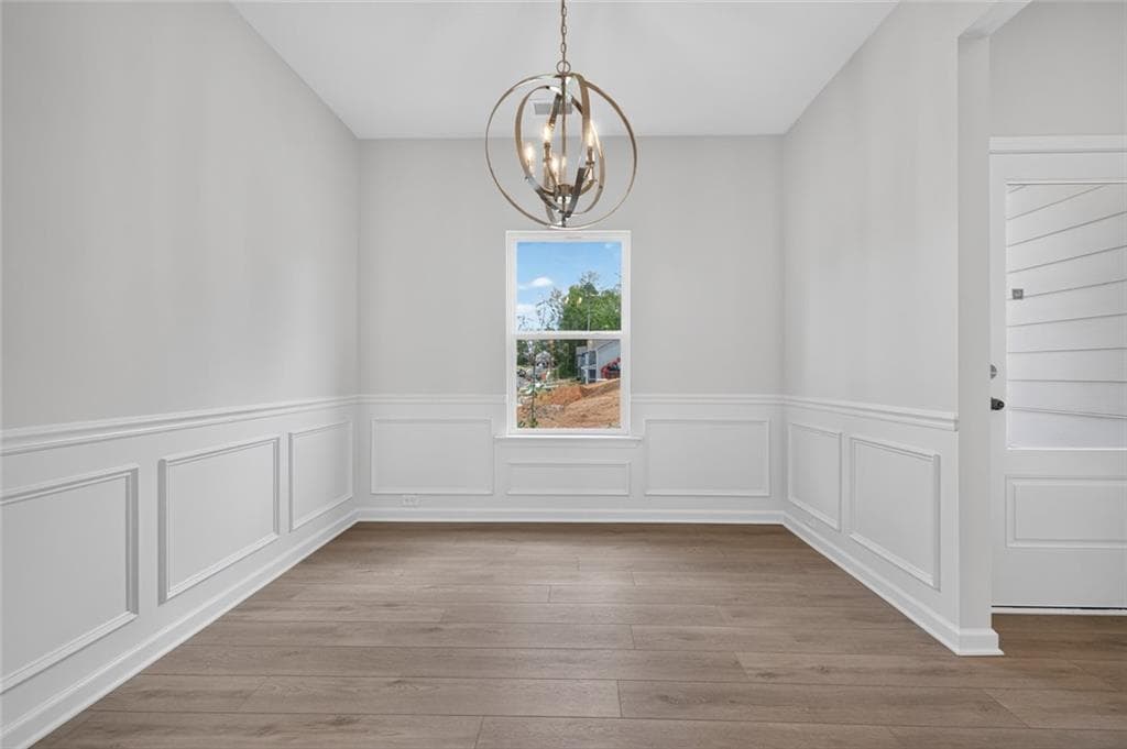 3 bedroom, 3 bathroom, 2,231 sq ft single family residence for sale at 8053 Haven Springs Trace, Douglasville, GA 30134 — photo 4