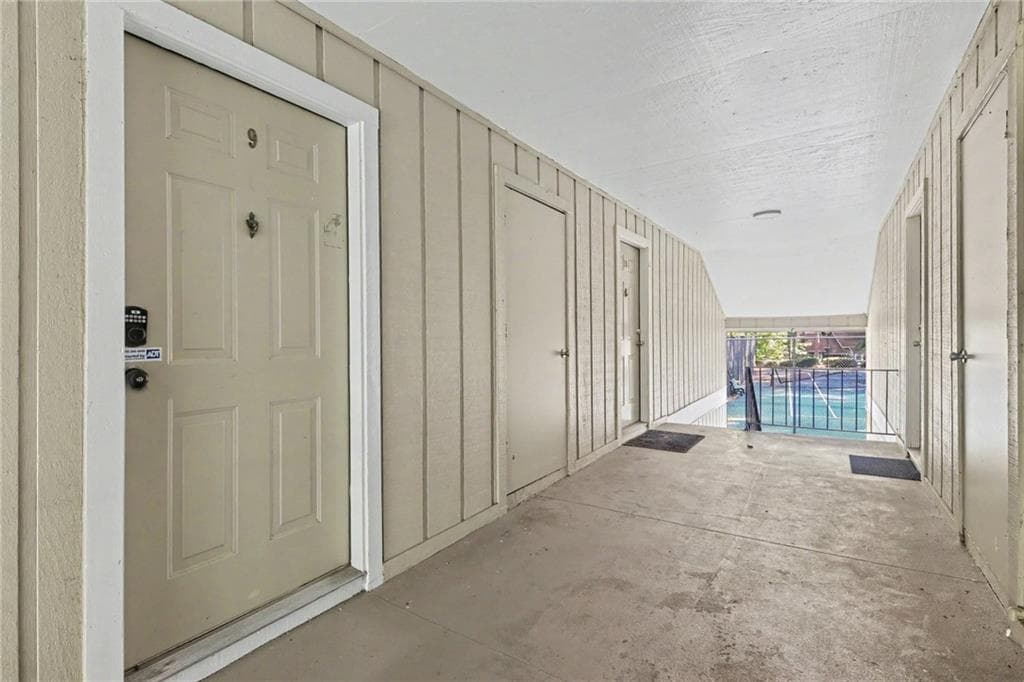 1 bedroom, 1 bathroom, 841 sq ft condominium for rent at 5159 Roswell Road 9, Sandy Springs, GA 30342 for $1,400 a month — photo 4