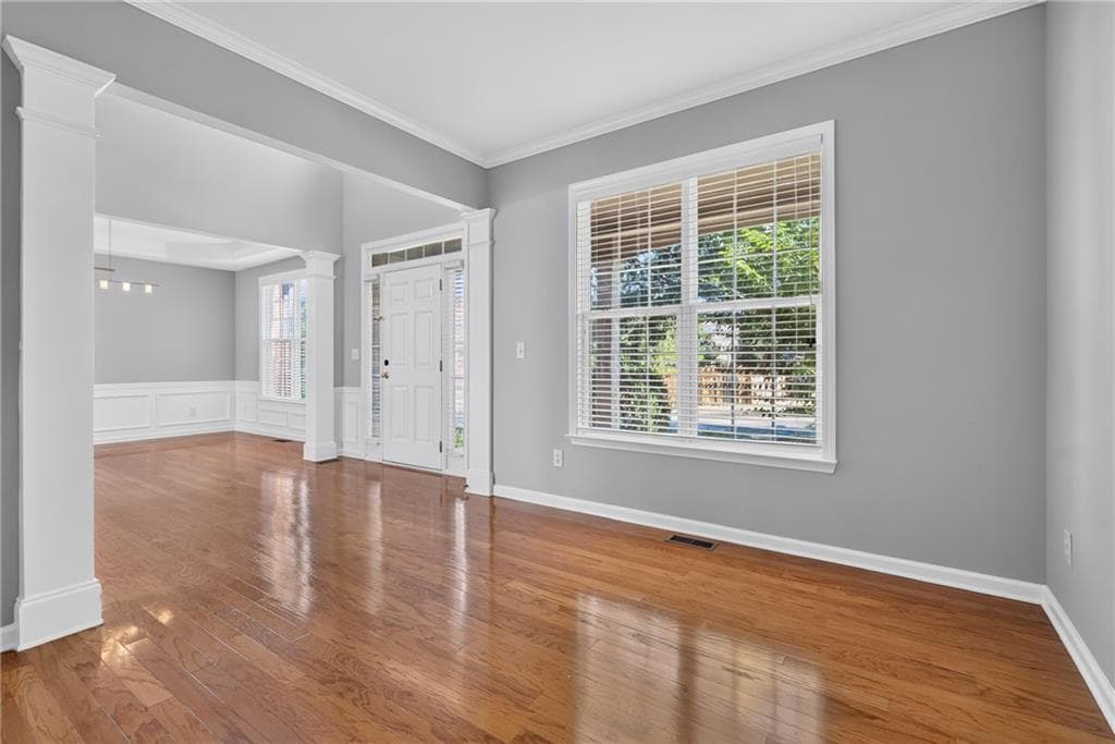 5 bedroom, 4 bathroom, 3,700 sq ft single family residence for rent at 225 Thamesmar Lane, Johns Creek, GA 30024 for $3,500 a month — photo 6