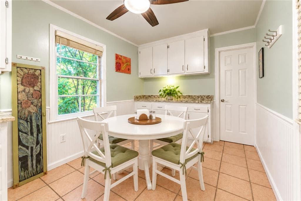 4 bedroom, 3 bathroom, 3,200 sq ft single family residence for sale at 759 Riverhill Drive, Athens, GA 30606 — photo 9