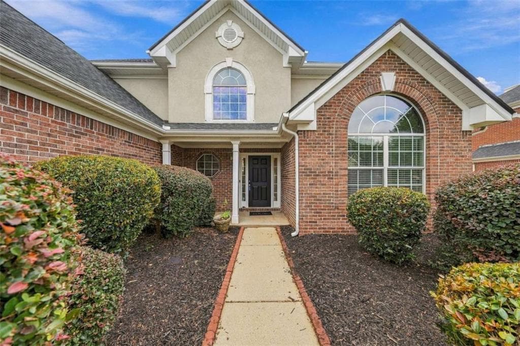 4 bedroom, 3 bathroom, 2,713 sq ft single family residence for sale at 1202 Polk Crossing, Mcdonough, GA 30252 — photo 4