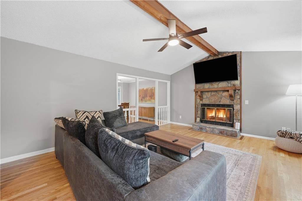 3 bedroom, 2 bathroom, 1,719 sq ft single family residence for sale at 6166 Picketts Ridge, Acworth, GA 30101
