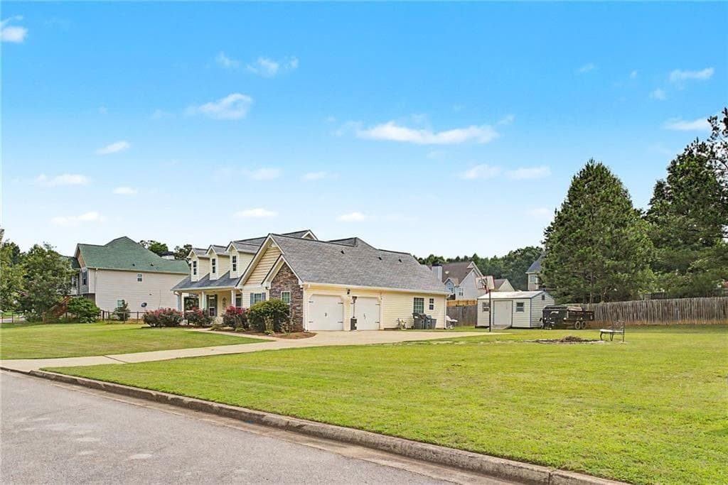 3 bedroom, 2 bathroom, 1,588 sq ft single family residence for sale at 169 Carter Creek Place, Temple, GA 30179 — photo 2