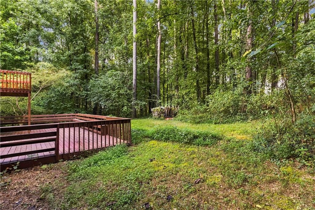 3 bedroom, 2 bathroom, 2,399 sq ft single family residence for sale at 1967 Kelvin Drive, Lawrenceville, GA 30043 — photo 10