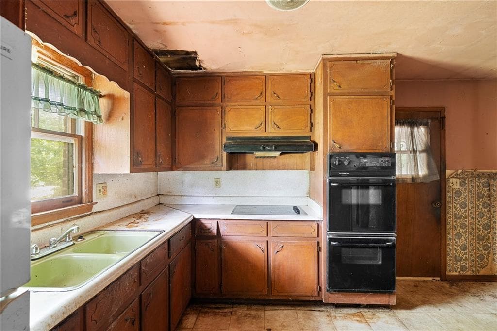 3 bedroom, 1 bathroom, 1,190 sq ft single family residence under contract at 4449 Lincoln Jones Road, Ellenwood, GA 30294 — photo 8