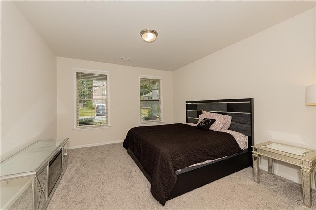 5 bedroom, 5 bathroom, 3,370 sq ft single family residence for sale at 1820 Wellston Drive, Lawrenceville, GA 30043 — photo 5