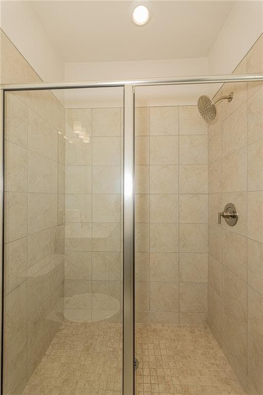5 bedroom, 5 bathroom, 3,370 sq ft single family residence for sale at 1820 Wellston Drive, Lawrenceville, GA 30043 — photo 9