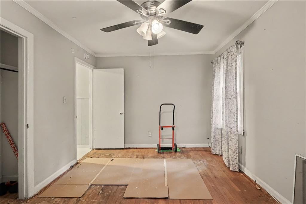 3 bedroom, 1 bathroom, 1,037 sq ft single family residence under contract at 719 Sherwood Drive, Griffin, GA 30224 — photo 4