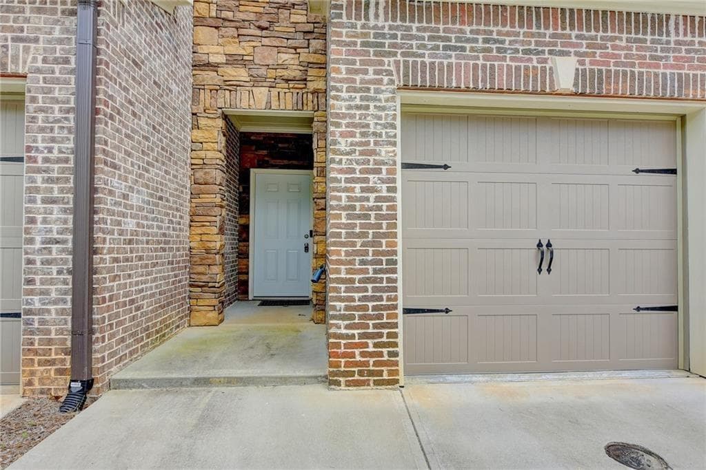 3 bedroom, 3 bathroom, 2,100 sq ft townhouse for rent at 5605 Bright Cross Way, Suwanee, GA 30024 for $2,500 a month — photo 6