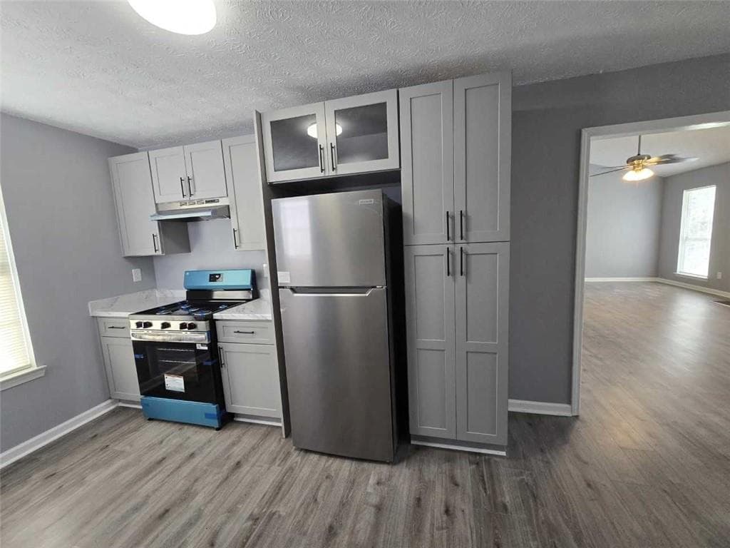 3 bedroom, 2 bathroom, 1,336 sq ft single family residence under contract at 10404 Iron Gate Lane, Jonesboro, GA 30238 — photo 7