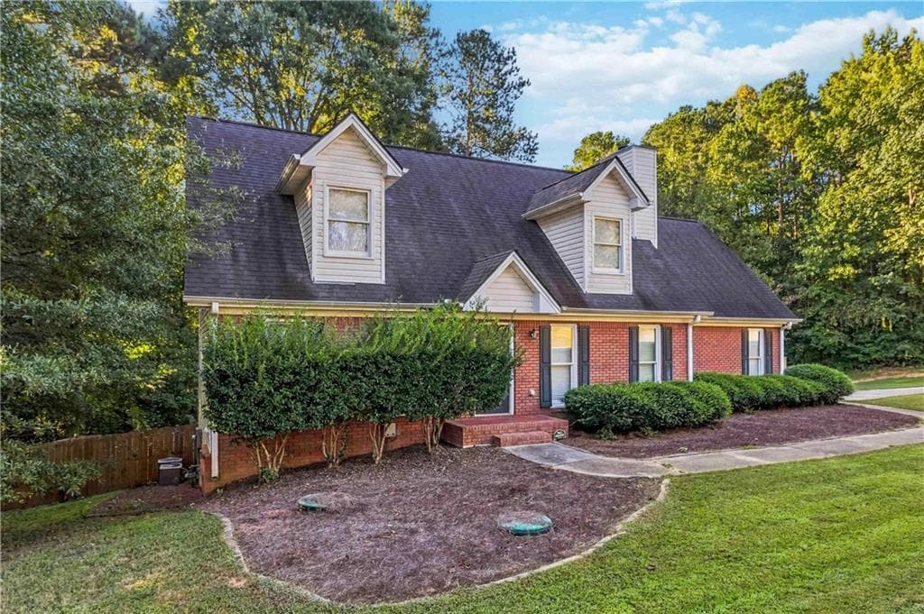 4 bedroom, 4 bathroom, 2,618 sq ft single family residence for sale at 3014 Spring Court, Loganville, GA 30052