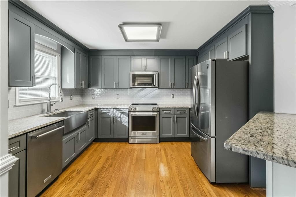 4 bedroom, 4 bathroom, 2,618 sq ft single family residence for sale at 3014 Spring Court, Loganville, GA 30052 — photo 7