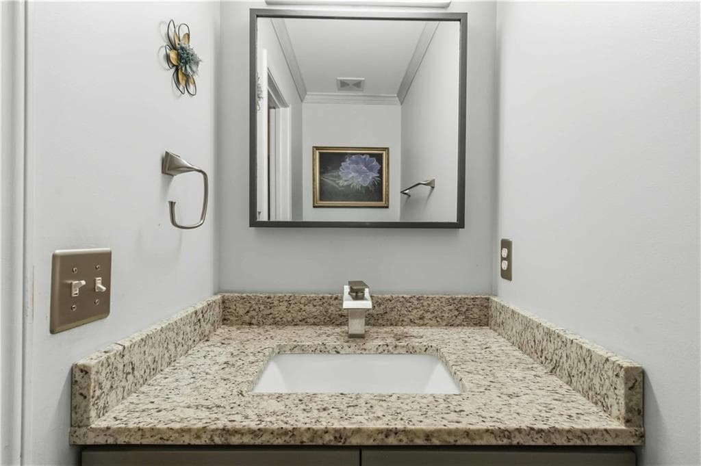 4 bedroom, 4 bathroom, 2,618 sq ft single family residence for sale at 3014 Spring Court, Loganville, GA 30052 — photo 9