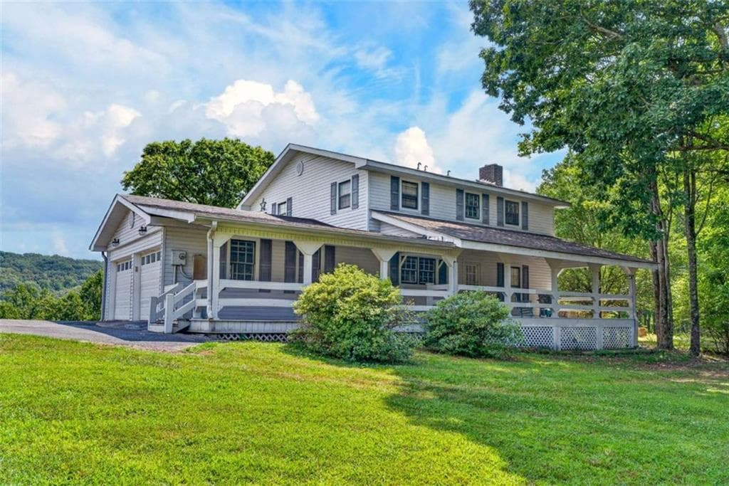 3 bedroom, 2 bathroom single family residence for sale at 1538 Greenfield Road, Ellijay, GA 30536 — photo 3