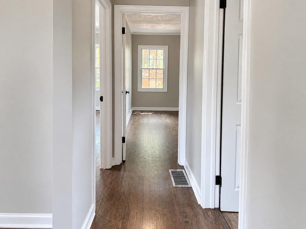 2 bedroom, 1 bathroom, 792 sq ft single family residence for sale at 1328 Womack, East Point, GA 30344 — photo 6