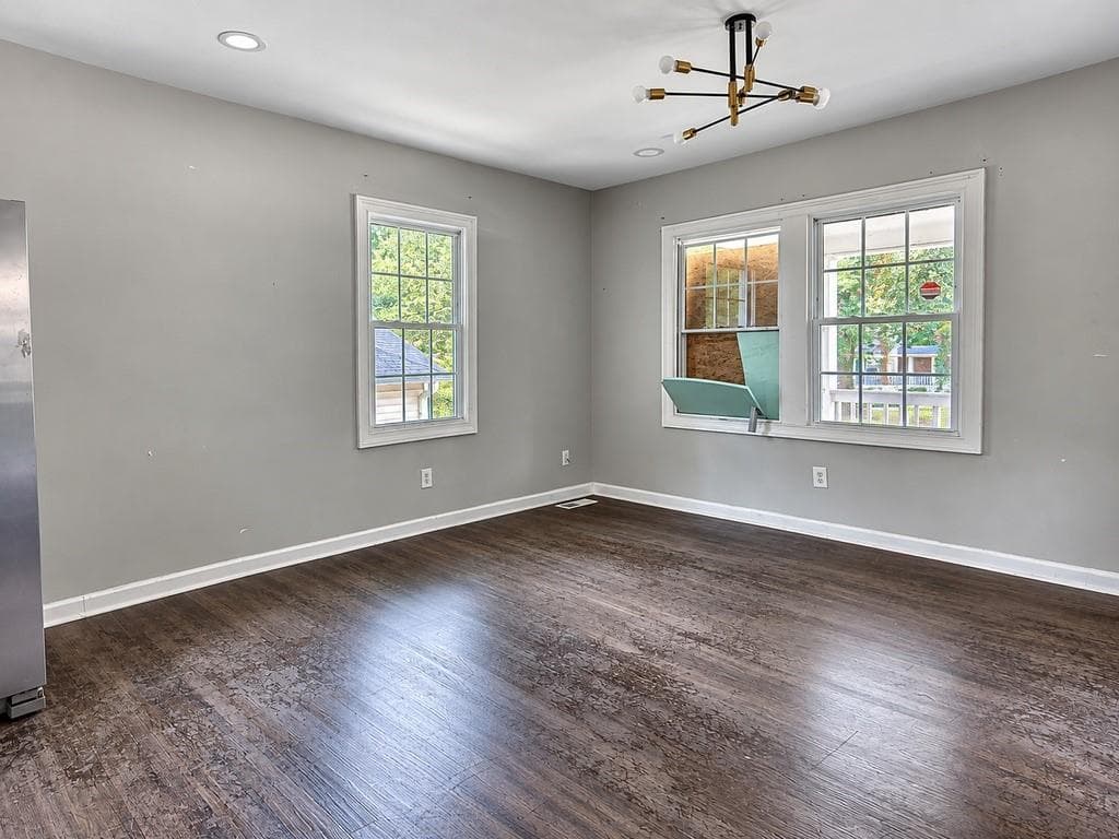 2 bedroom, 1 bathroom, 792 sq ft single family residence for sale at 1328 Womack, East Point, GA 30344 — photo 9