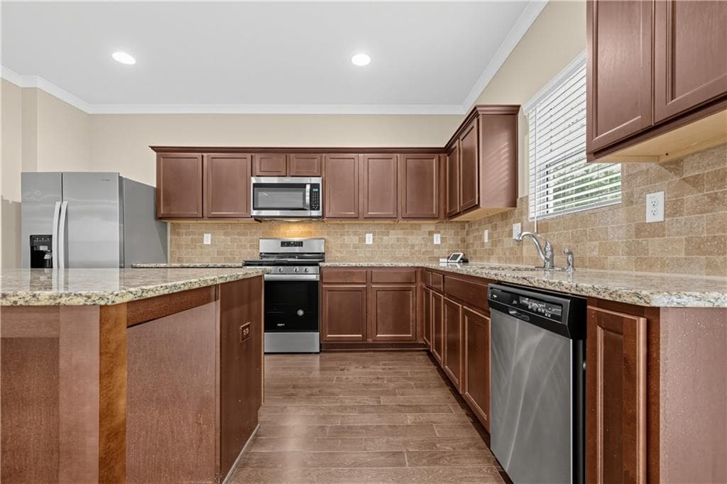 4 bedroom, 4 bathroom, 2,852 sq ft single family residence for sale at 3557 Parkside View Boulevard, Dacula, GA 30019 — photo 10